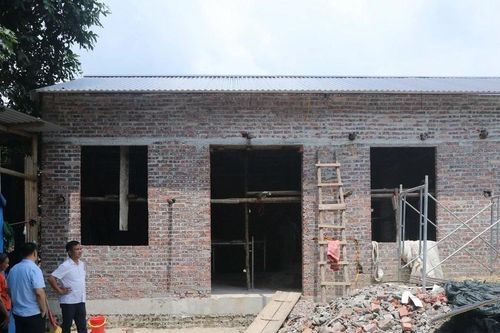 Khẩn trương tháo gỡ khó khăn, quyết liệt hoàn thành xóa nhà tạm