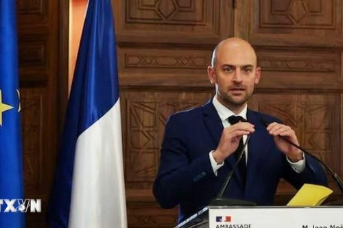 Ngoại trưởng Pháp công du Ukraine giữa lúc EU siết trừng phạt Nga lần thứ 18