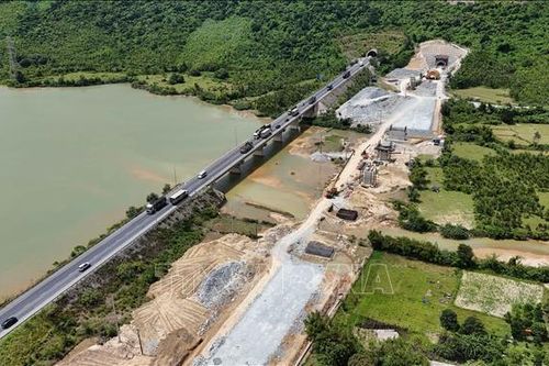 Hầm Đèo Ngang mở rộng được khoan thông vượt tiến độ 1 tháng