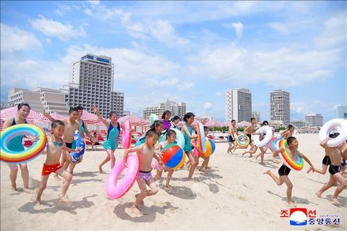 Hàn Quốc cân nhắc nhiều lựa chọn cải thiện quan hệ với Triều Tiên