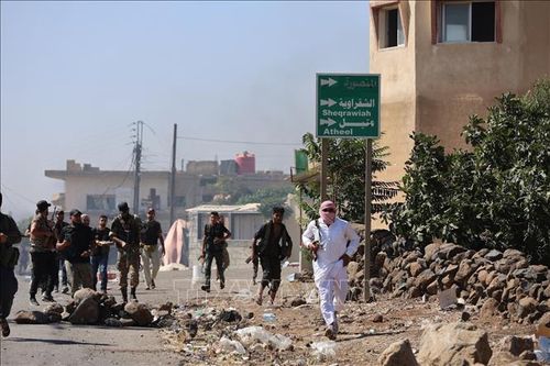 Syria sơ tán dân thường khỏi Sweida