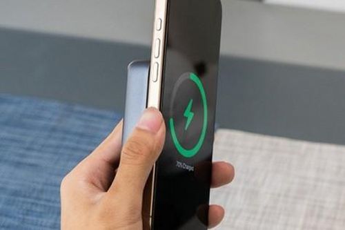 Apple và Samsung cẩn thận khi smartphone Trung Quốc tiến đến 10.000 mAh