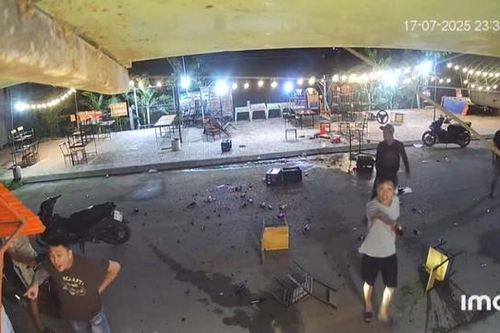 Gia Lai: Nhóm thanh niên mang súng hơi,dao đi nhậu rồi gây rối