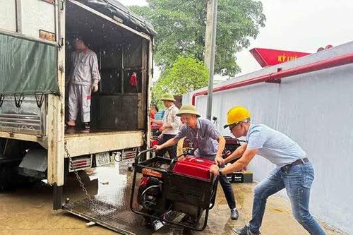 Viettel sẵn sàng các phương án ứng cứu thông tin trong bão Wipha