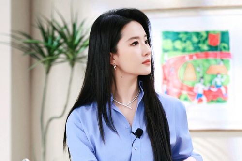 Tấm hình làm rõ cuộc sống hiện tại của Lưu Diệc Phi