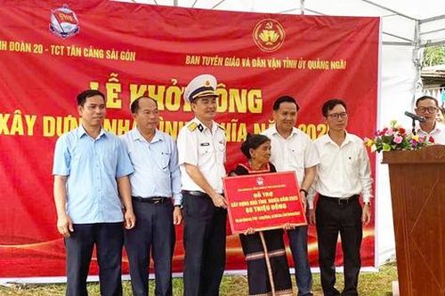 Khởi công xây dựng 2 nhà tình nghĩa cho phụ nữ dân tộc ở Quảng Ngãi