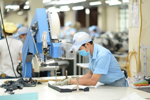 Dệt May Việt Nam (VGT): Lợi nhuận nửa đầu năm 2025 tăng 112%