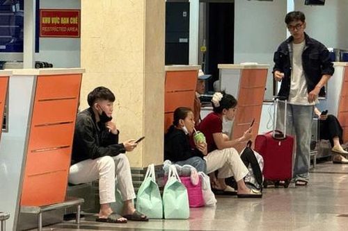 Ảnh hưởng bão số 3, nhiều chuyến bay đi và đến sân bay Tân Sơn Nhất bị hoãn