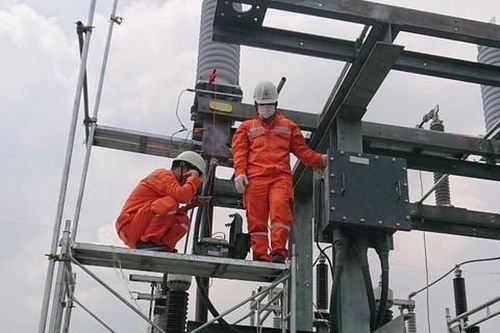 TPHCM: Kiến nghị gỡ vướng việc di dời hệ thống lưới điện nằm trong các dự án trọng điểm