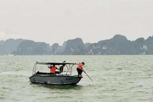 Tìm thấy nạn nhân 6 tuổi trong vụ lật tàu du lịch trên vịnh Hạ Long