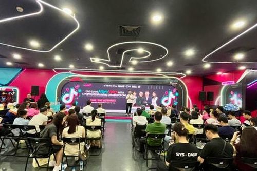 Mở 'cánh cửa' công nghệ cho doanh nghiệp