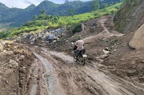 Thái Nguyên: Tiềm ẩn nguy cơ sạt lở ở các tuyến đường quanh khu du lịch hồ Ba Bể