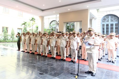 Công an Thủ đô kế thừa, phát huy truyền thống 80 năm vẻ vang của lực lượng Công an nhân dân