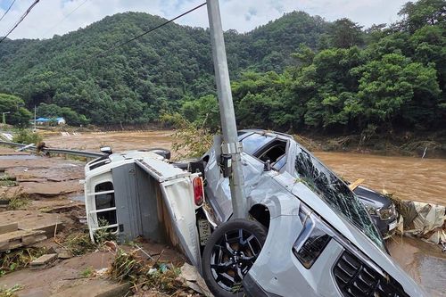 Hàn Quốc khẩn trương khắc phục hậu quả lũ lụt