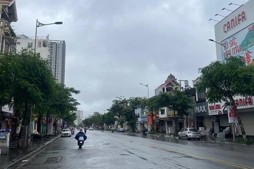 Đặc khu Bạch Long Vĩ, ven biển Đồ Sơn gió mạnh, sóng to