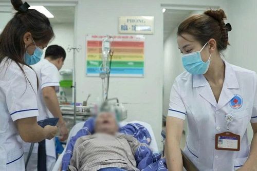 Ngành y tế chủ động các phương án ứng phó với mưa bão, bảo đảm trực cấp cứu 24/24