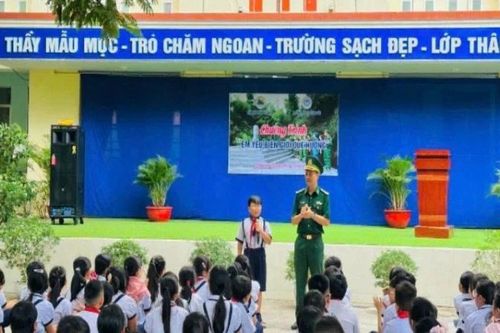 Đắk Lắk: 450 em học sinh tham gia Chương trình 'Em yêu biên giới quê hương'