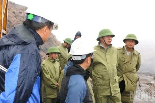 TKV kiểm tra, chỉ đạo việc ứng phó bão số 3 tại các đơn vị khai thác than