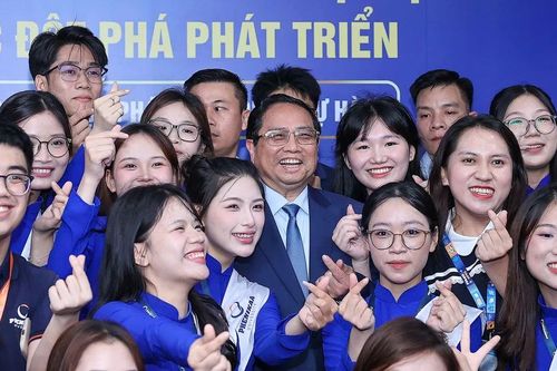 Thủ tướng dự Lễ công bố Đại học Phenikaa và chiến lược phát triển đột phá