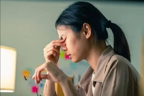 Tranh cãi quan điểm 'lương 20 triệu là thấp' trên Threads