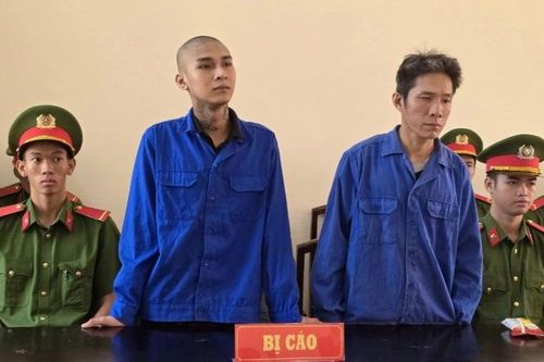 Cha rủ con đi đánh người trả thù, cả 2 lĩnh án 26 năm tù