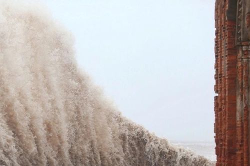 Nhiều khu vực tại Thanh Hóa, Ninh Bình ngập úng cục bộ do bão số 3