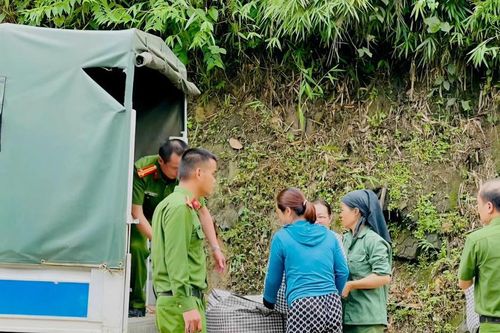 Di dời một số hộ dân ra khỏi khu vực có nguy cơ sạt lở cao ở Thái Nguyên