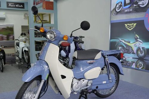 Honda Super Cub 50 Final Edition xuất hiện tại Việt Nam