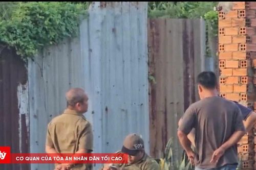 Nghi mâu thuẫn tình cảm rồi phóng hỏa tự thiêu