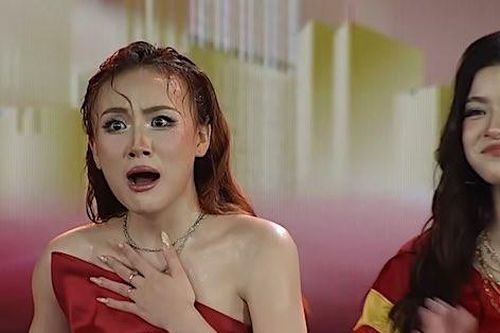 Chuyện chưa kể về nữ ca sĩ có cái tên 'lạ': Bão Ngọc