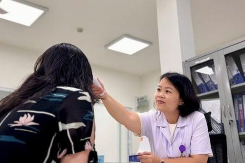 5 nguyên tắc sống còn để bảo vệ sức khỏe mùa mưa bão