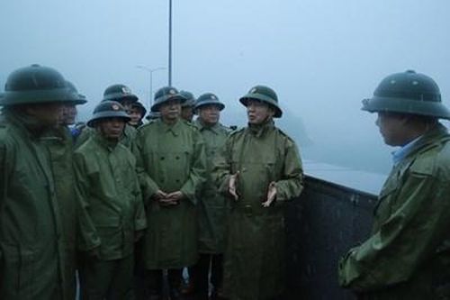 Phó Thủ tướng Trần Hồng Hà kiểm tra công tác phòng, chống bão số 3 tại Thanh Hóa
