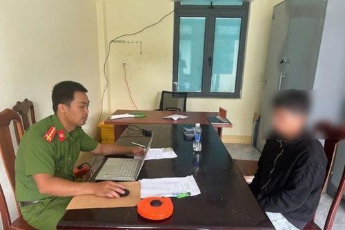 Đột nhập trộm tài sản của đồng nghiệp rồi đem giấu cạnh nghĩa trang
