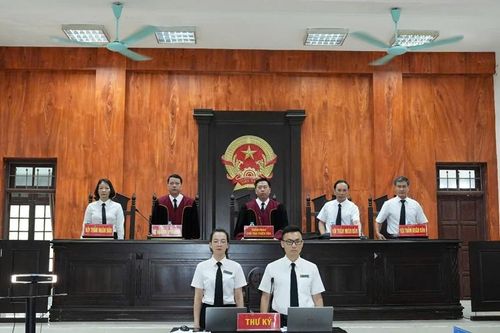 Thái Nguyên mở phiên xét xử vụ án 'đưa và nhận hối lộ' liên quan sát hạch lái xe