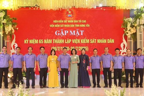VKSND tỉnh Hưng Yên tổ chức gặp mặt, tri ân nhân kỷ niệm 65 năm ngày thành lập VKSND
