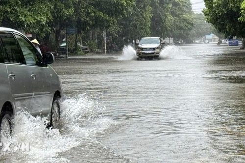 Nhiều khu vực tại Thanh Hóa, Ninh Bình ngập úng cục bộ do bão số 3
