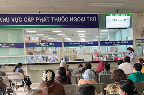 Khuyến khích bác sĩ kê đơn thuốc mức giá hợp lý cho bệnh nhân