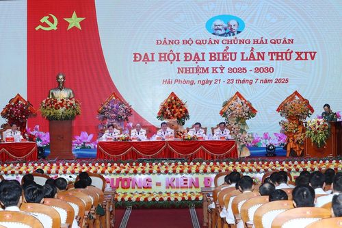 Tiếp tục xây dựng Quân chủng Hải quân cách mạng, chính quy, tinh nhuệ, hiện đại