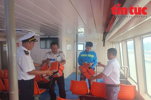 TP Hồ Chí Minh siết chặt kiểm tra an toàn tàu thuyền ứng phó bão số 3