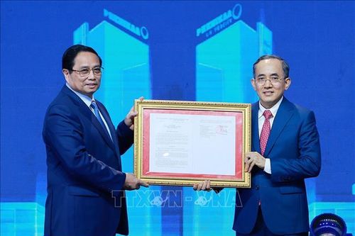 Thủ tướng: Đại học Phenikaa phải xây dựng bản sắc, thương hiệu trên nền tảng văn hóa dân tộc