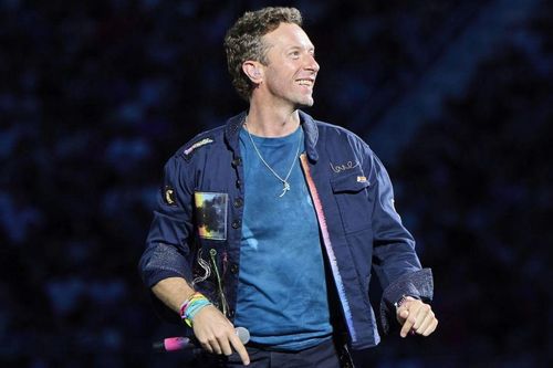 Đồng nghiệp công khai đá xéo Coldplay sau vụ 'kiss cam' khiến CEO tỷ đô mất chức