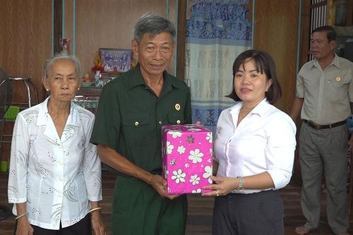 Niềm vui trong những ngôi nhà ấm áp nghĩa tình