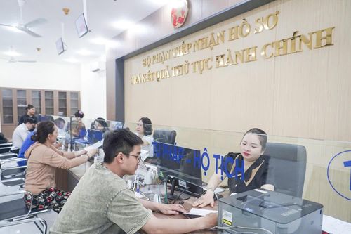 Tiên phong thực hiện 'chính quyền không giấy': Hướng tới xây dựng chính quyền số