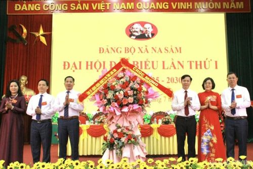 Đại hội Đảng bộ xã Na Sầm nhiệm kỳ 2025 – 2030