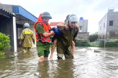 Toàn cảnh Ninh Bình trước giờ bão Wipha đổ bộ