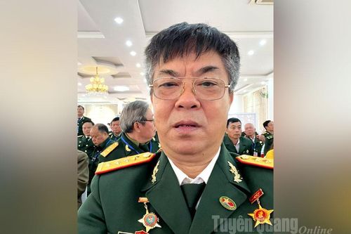 Tỏa sáng giữa đời thường