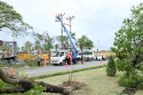 Vận hành an toàn hệ thống điện, bảo đảm cung cấp điện trước, trong và sau bão số 3 WIPHA