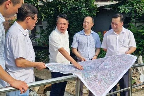 Đường phố 'cứ mưa là ngập', Bắc Ninh giải quyết thế nào?