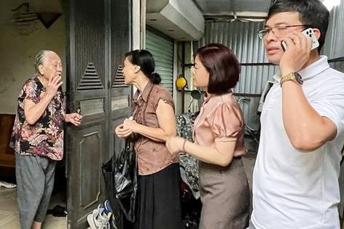 Hà Nội sơ tán khẩn cấp người dân khỏi khu vực nguy hiểm trước khi bão số 3 đổ bộ