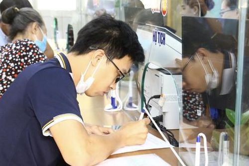 Đồng Nai: Rà soát toàn diện thủ tục hành chính, xin lỗi người dân nếu trễ hẹn